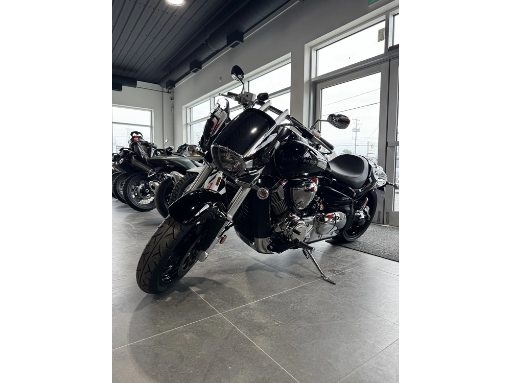 Suzuki Boulevard M109r 2025 alt