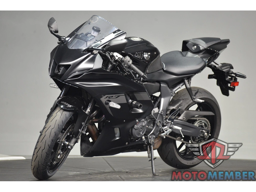 2025 Yamaha Yzf-r7 alt