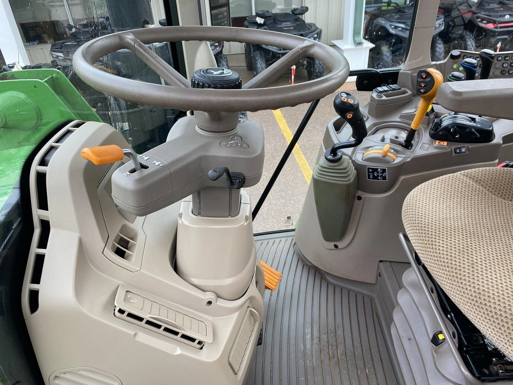 2023 John Deere 6110m alt