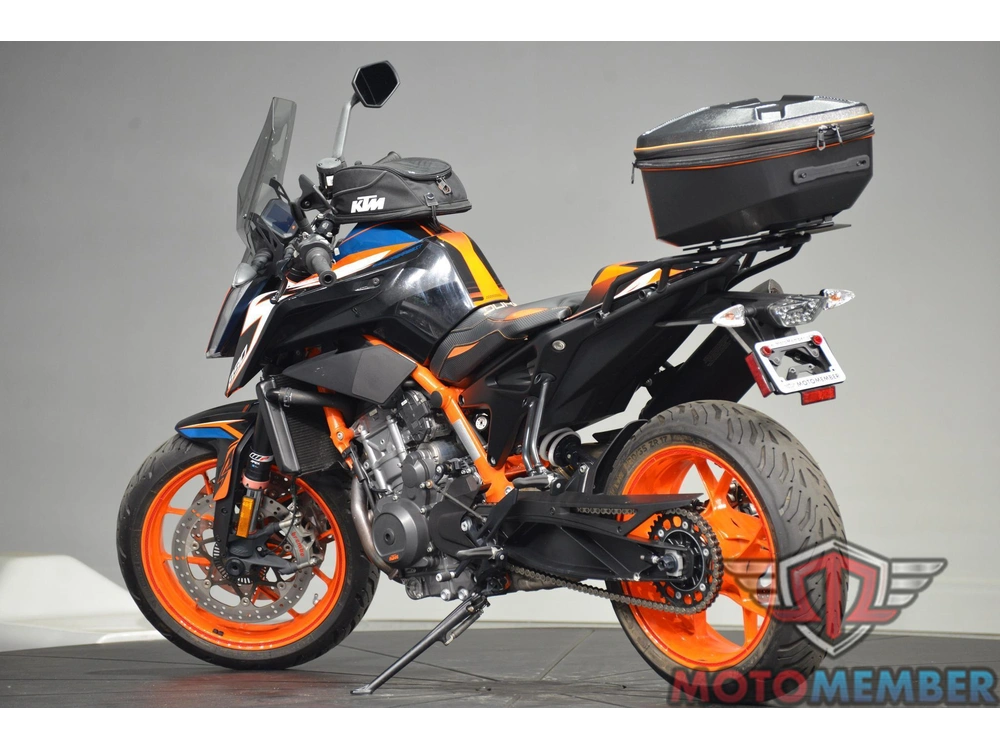 2022 Ktm Duke 890 R alt