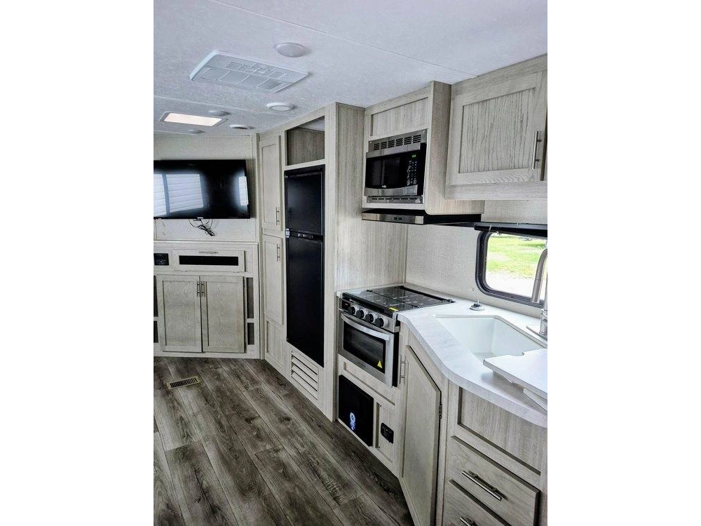 Coachmen Catalina 261bhs 2022 alt