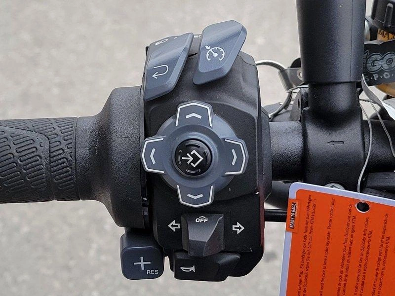 2020 Ktm Super Duke 1290 R alt