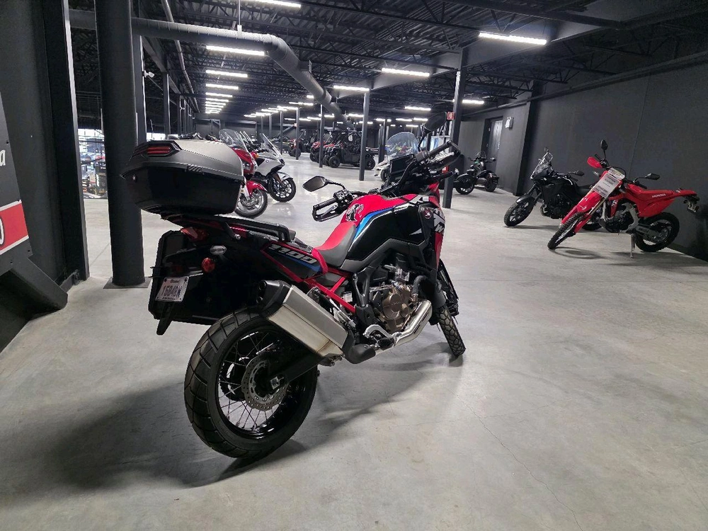 Honda Crf1100 Africa Twin 2023 alt