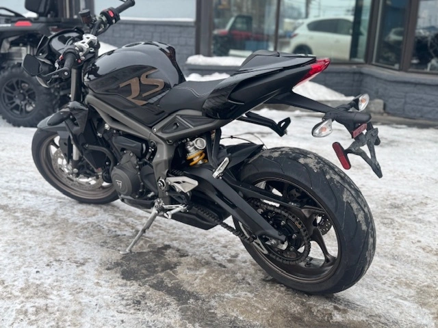 Triumph Street Triple 765 Rs 2023 alt