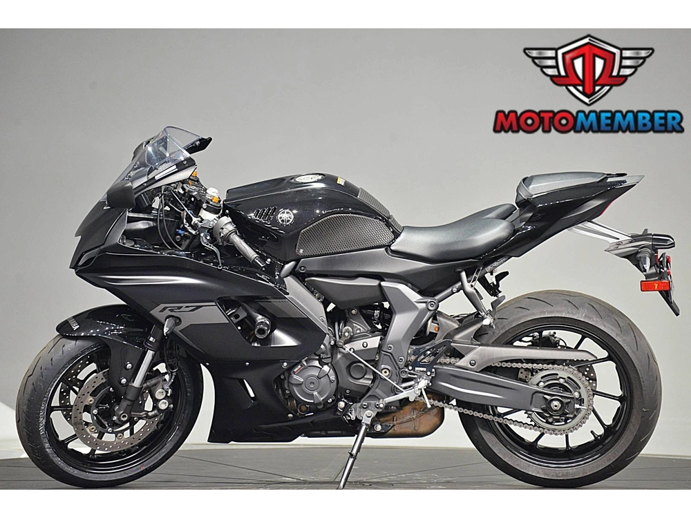 2025 Yamaha Yzf-r7 alt