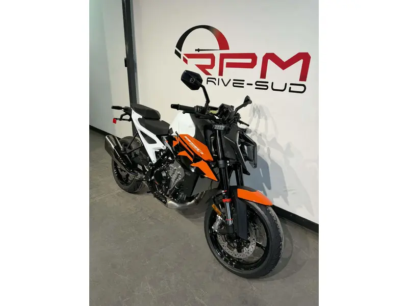 2027 KTM 990 DUKE