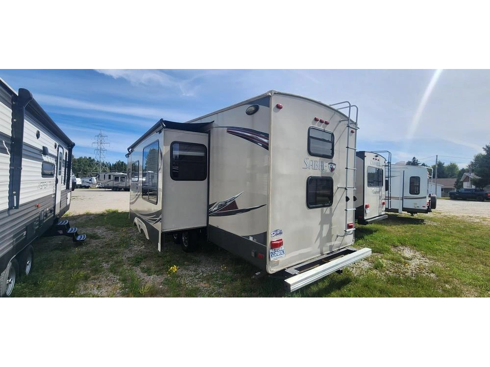 2014 Sabre 323bh alt