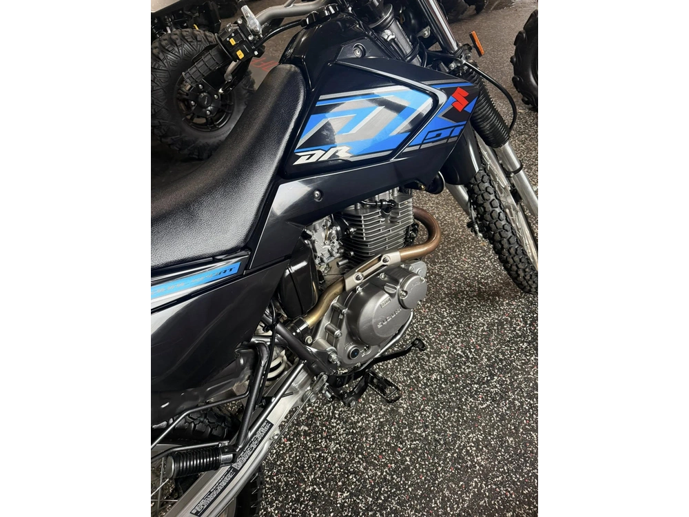 Suzuki Dr 200s 2017 alt