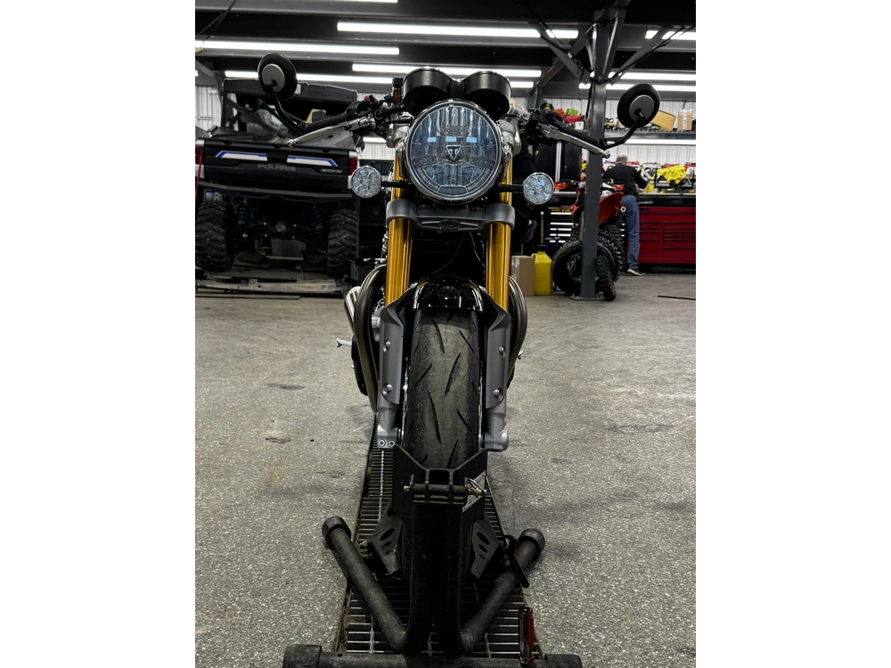 Triumph Thruxton 1200 Rs 2022 alt