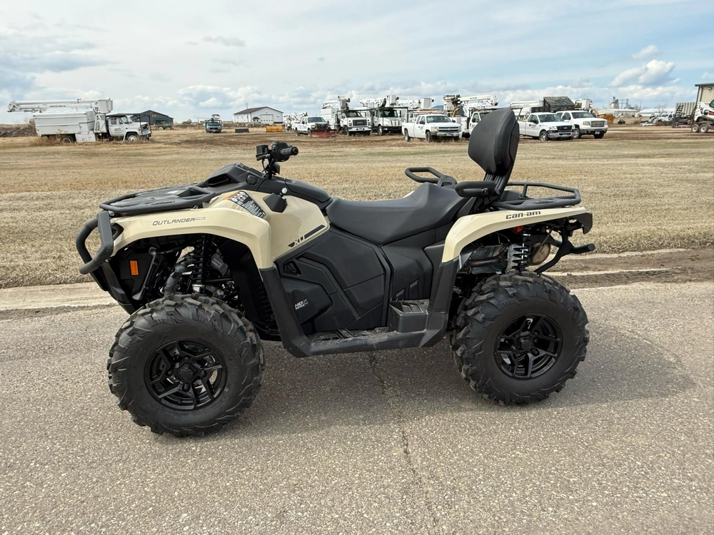 2026 Can-am Outlander Max Pro Xu Hd7 Desert Tan alt