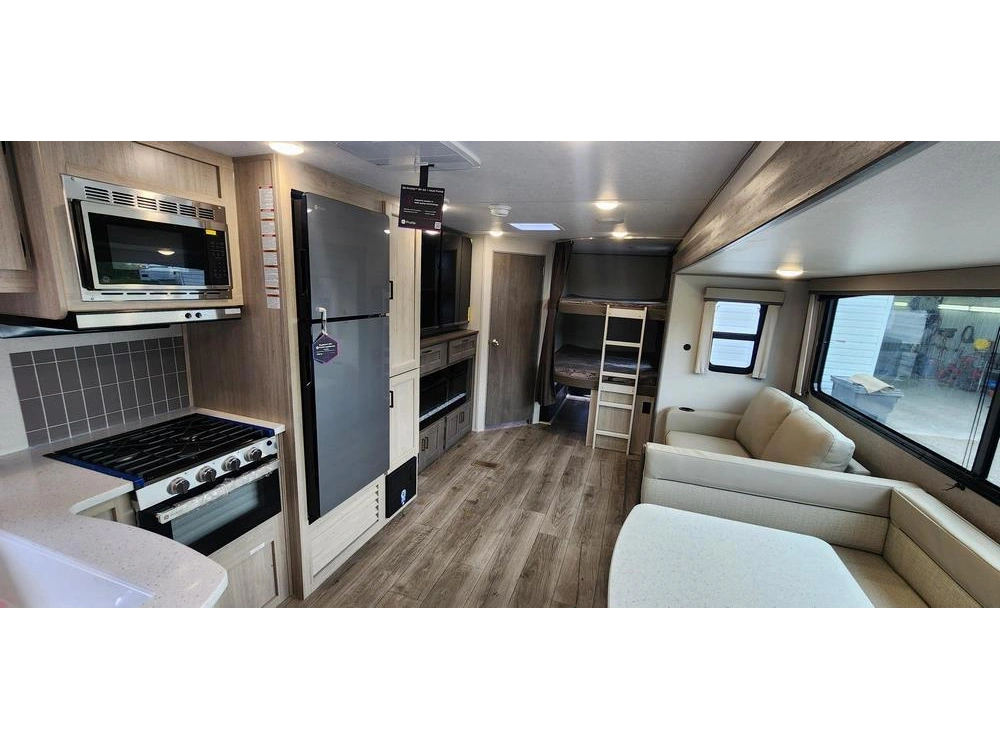 Coachmen Catalina 273dbhckle 2026 alt