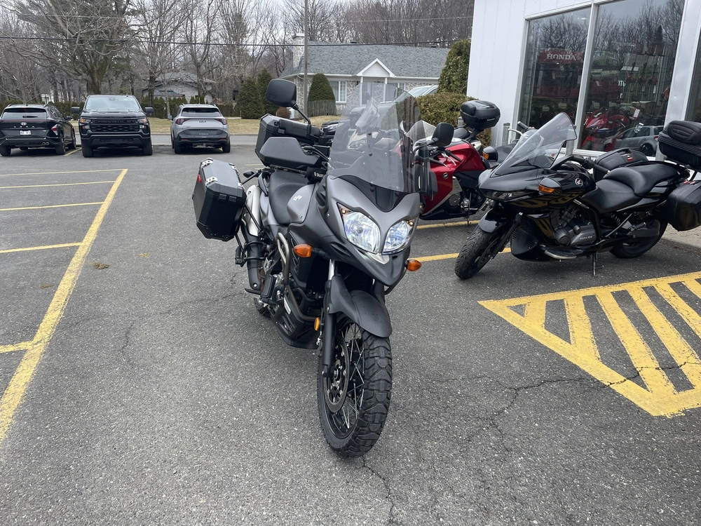 Suzuki Vstrom 650 2015 alt