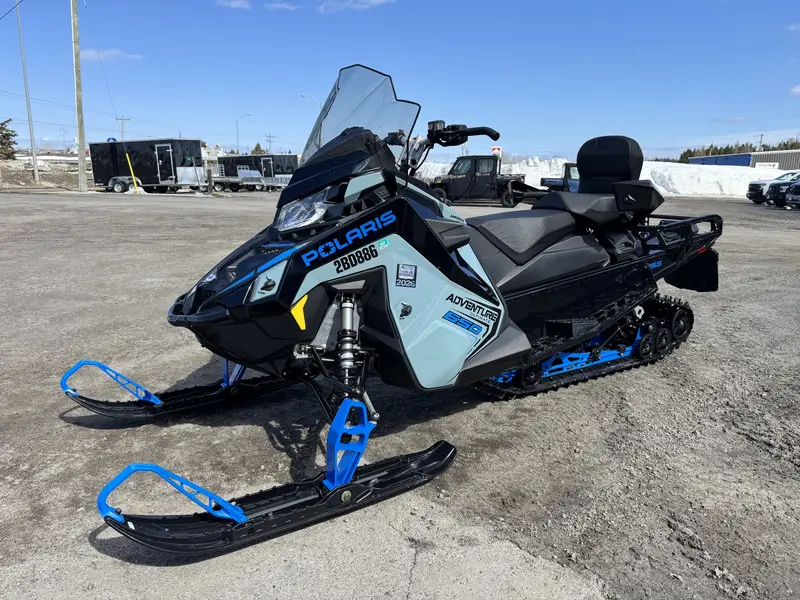 2026 Polaris 650 VOYAGEUR ADVENTURE ULTIMATE 155 X 1.6