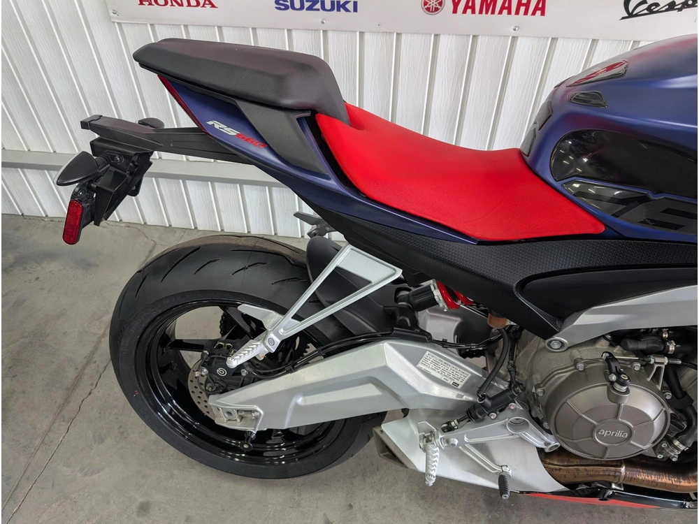 Aprilia Rs 660 2022 alt