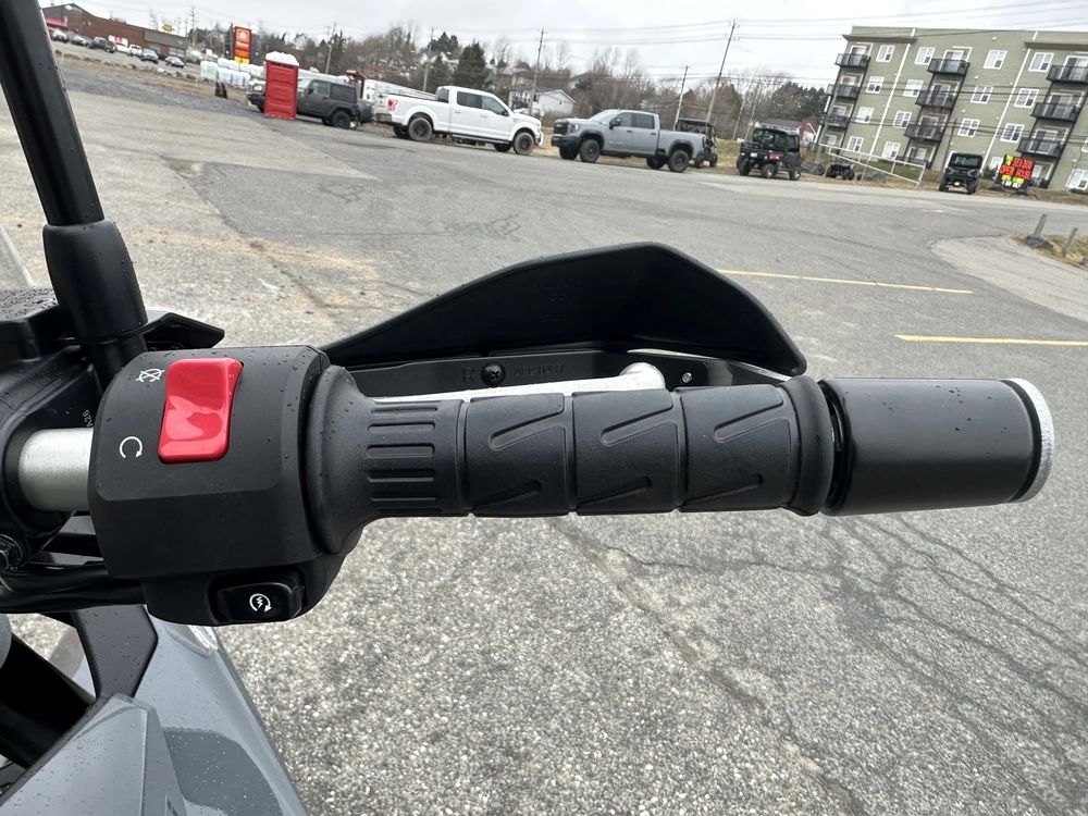 2026 Kawasaki Kle 500 Se alt