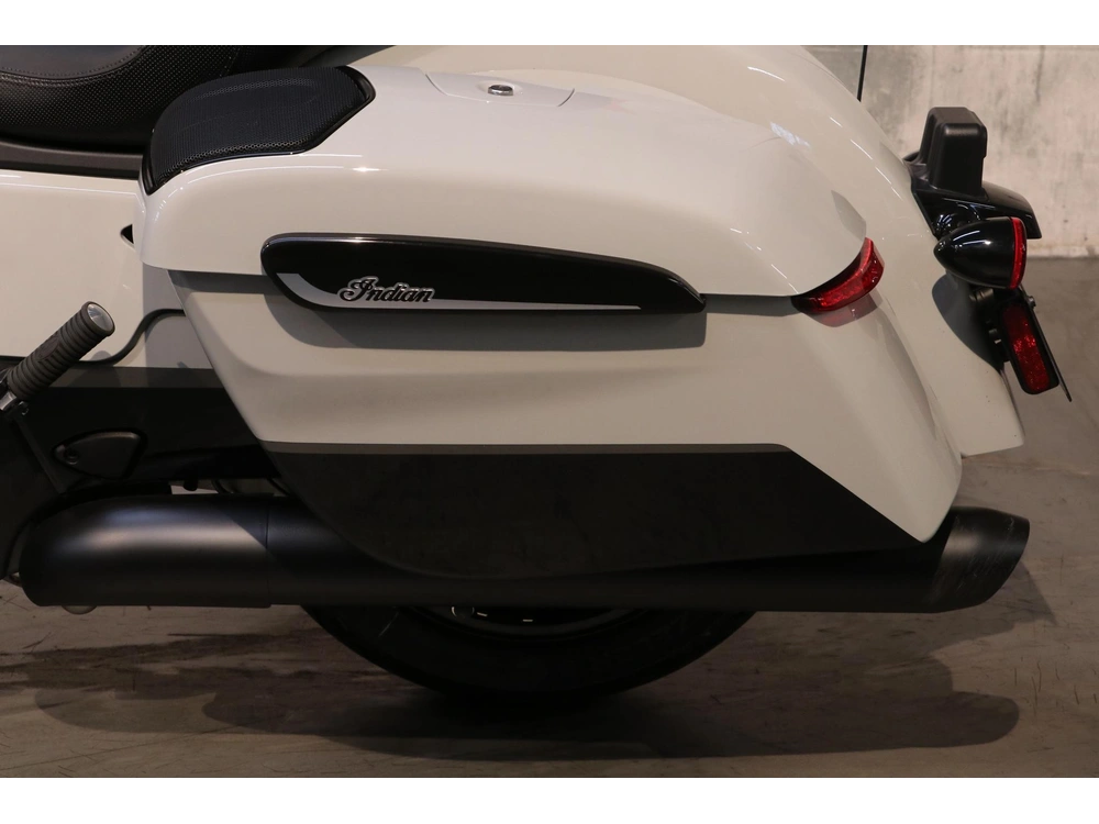 Indian Motorcycle Chieftain Power Plus Dark Horse +112 Audio 2026 alt