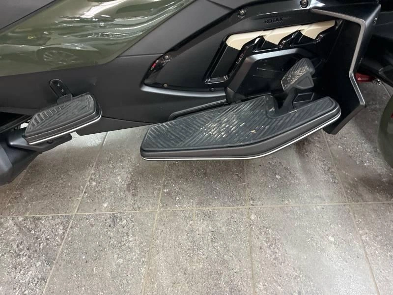 Can-am Spyder Rt Sea-to-sky Vert/pros 2023 alt