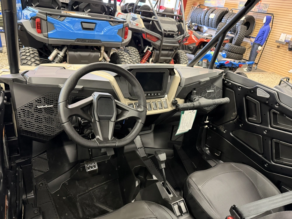 2026 Polaris Rzr Xp 1000 Ultimate alt