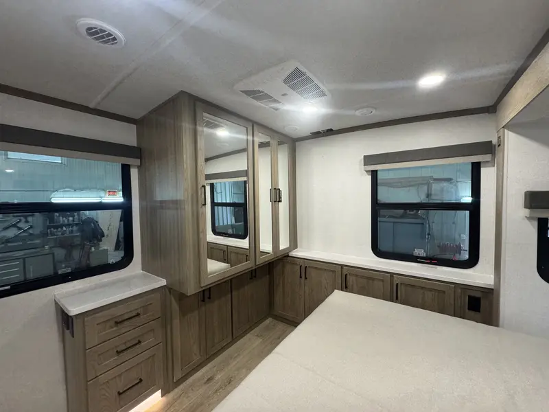 2026 Forest River ROCKWOOD SIGNATURE 8339FK