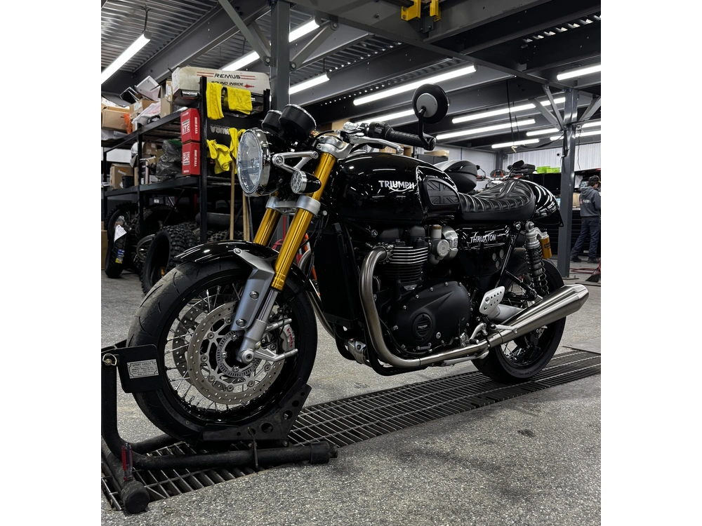 Triumph Thruxton 1200 Rs 2022 alt