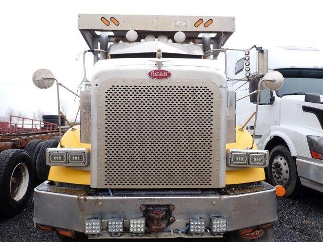 Peterbilt 357 2003