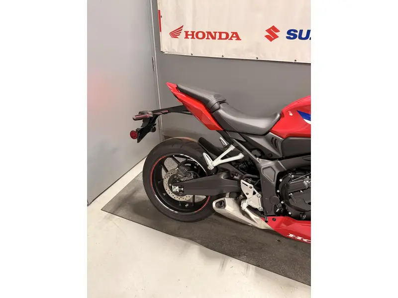 Honda CBR650R CBR 650R E-CLUTCH 2026