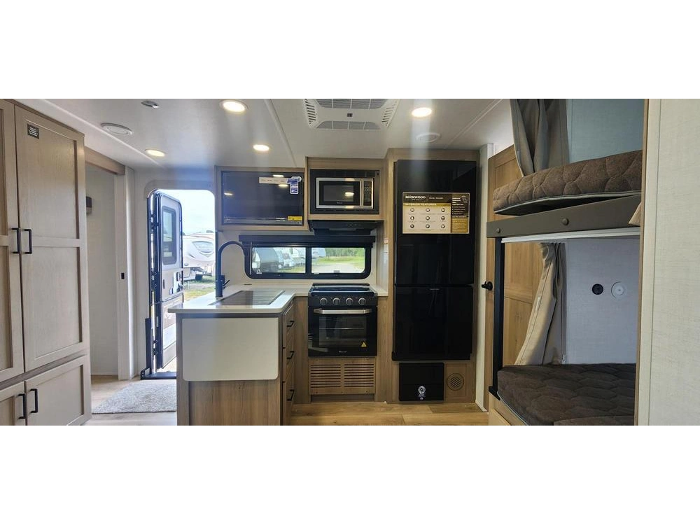 Forest River Rockwood Mini-lite 2520bh 2026 alt