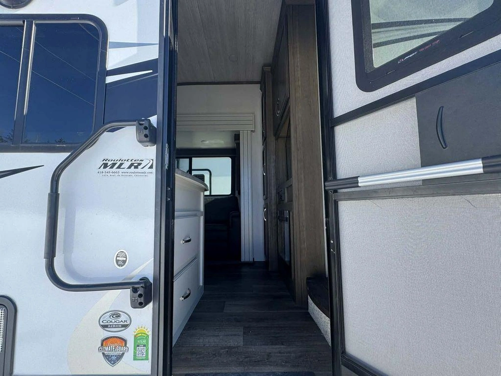 Keystone Rv Cougar 32bhs 2022 alt