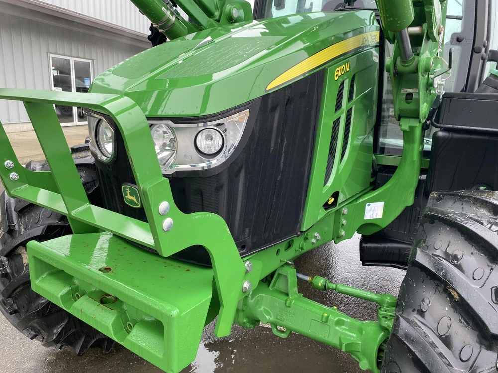 John Deere 6110m 2024 alt