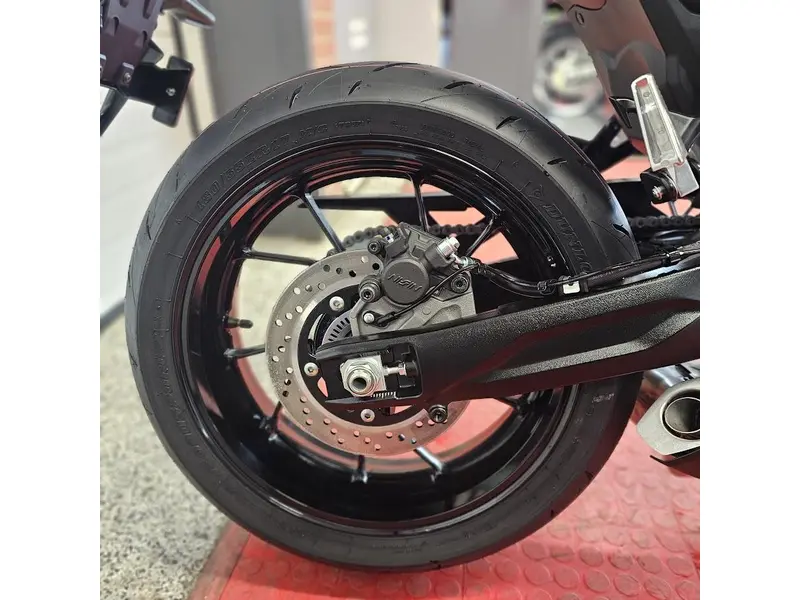 2026 Suzuki GSX 8R thumbnail 27