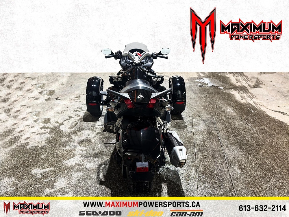 Can-am Spyder Rs Se5 2014 alt
