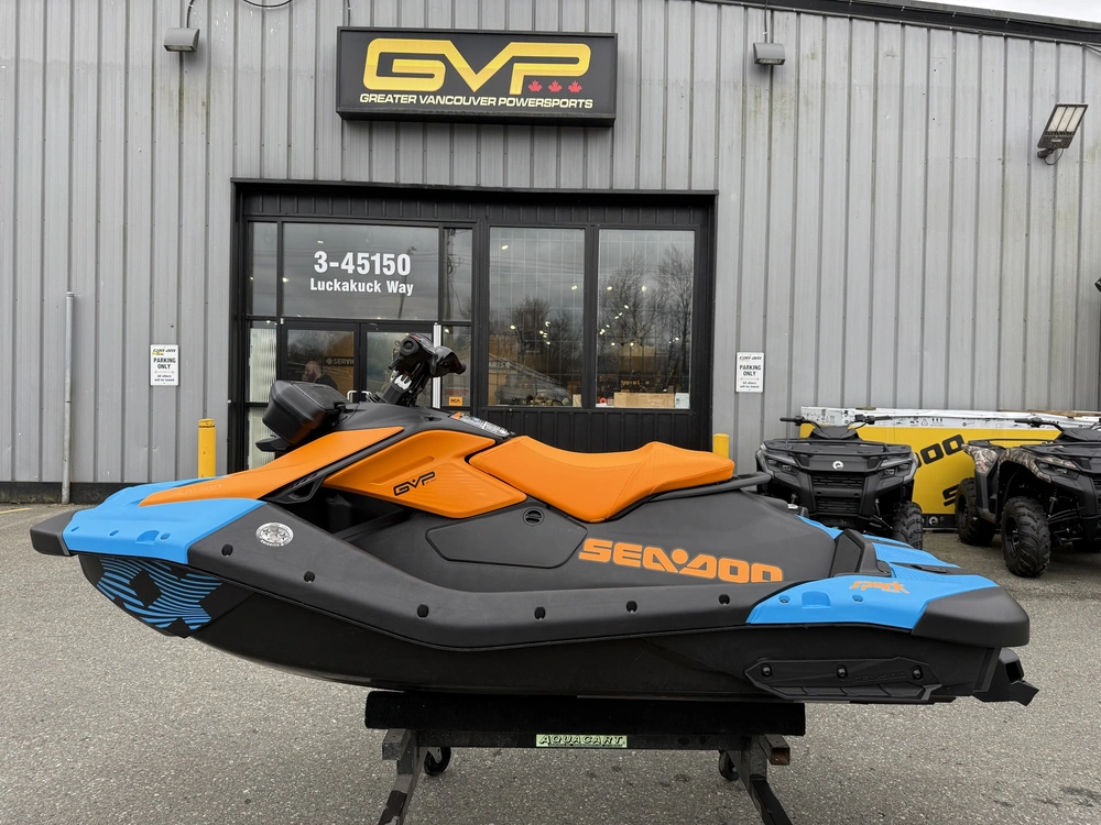 2026 Sea-doo Spark™ 1up Trixx-90 (sound System) alt