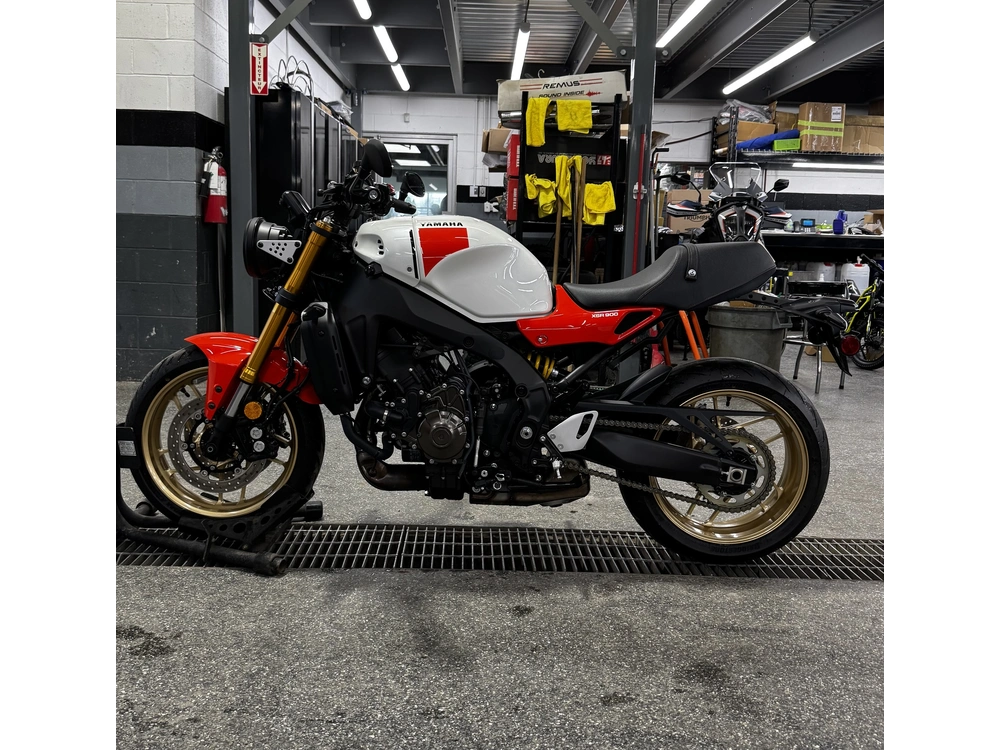 Yamaha Xsr900 2024 alt