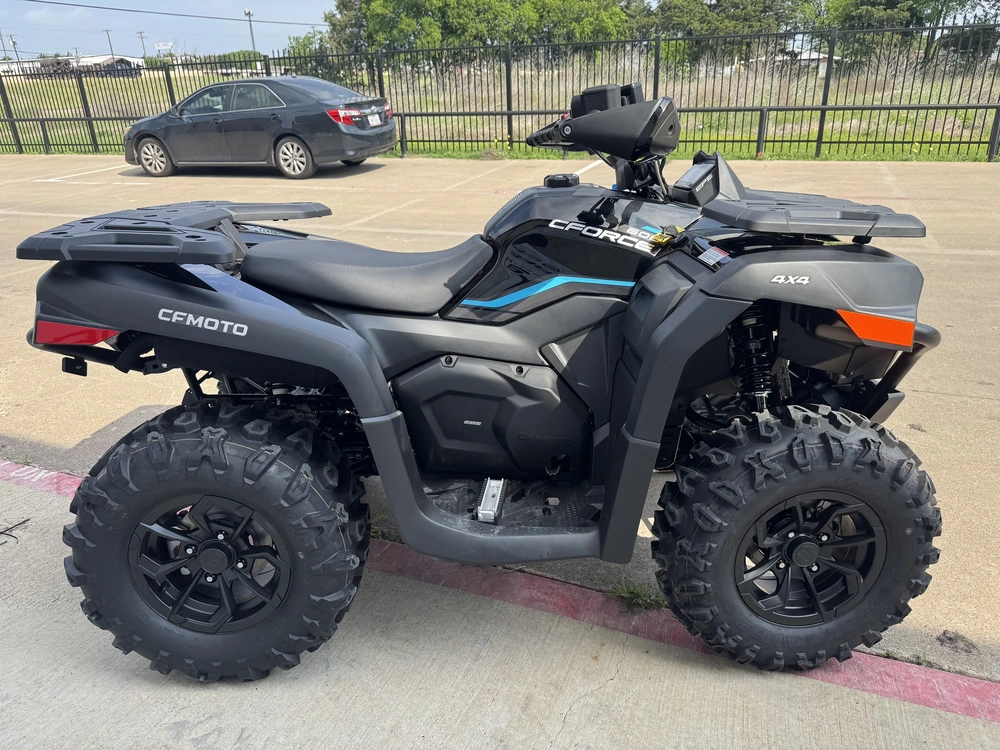 2026 Cfmoto Cforce 600 alt