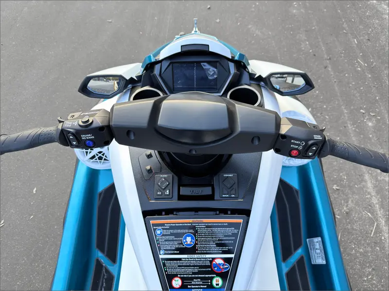 2026 Yamaha FX Cruiser HO thumbnail 8