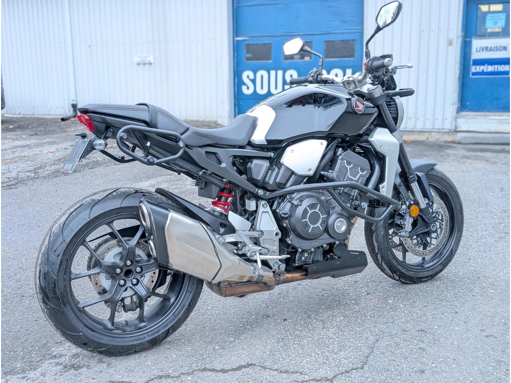 Honda Cb1000r 🎯 Moto Naked 1000cc Style Rétro Performance Mt10 Z900 Rs Gsxs1000 Confort 🟢 2019 alt