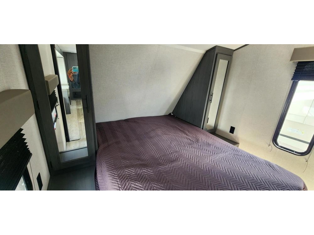 Aspen Trail By Dutchmen 29bh 2022 alt