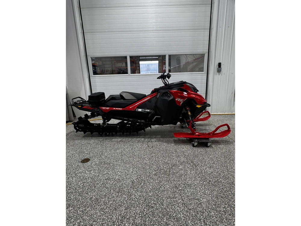 2025 Lynx Shredder Re 3700 850 E-tec Powdermax 2.5" Shot W/ 10.25" Touchscreen Lac alt