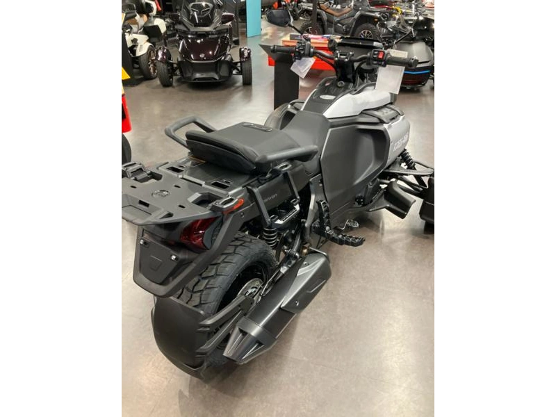 2026 Can-am Canyon Standard Sterling Silver Satin alt