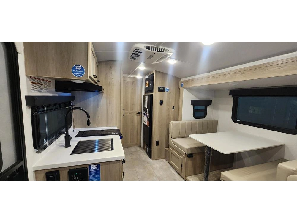 Forest River Rockwood Geo Pro 20bh 2025 alt