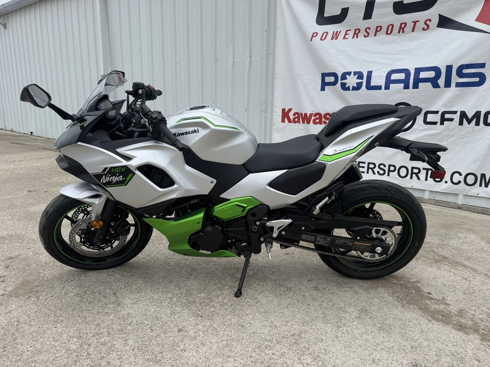 2024 Kawasaki Ninja�� 7 Hybrid Abs Hybrid Abs alt