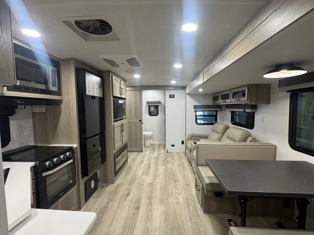 Forest River Rockwood Ultra Lite 2606ws 2026 alt