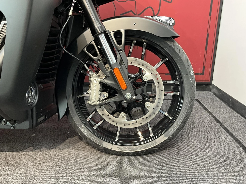 2026 Indian Motorcycle Pursuit Dark Horse alt