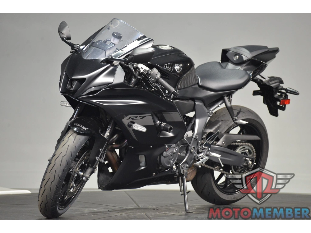 2025 Yamaha Yzf-r7 alt