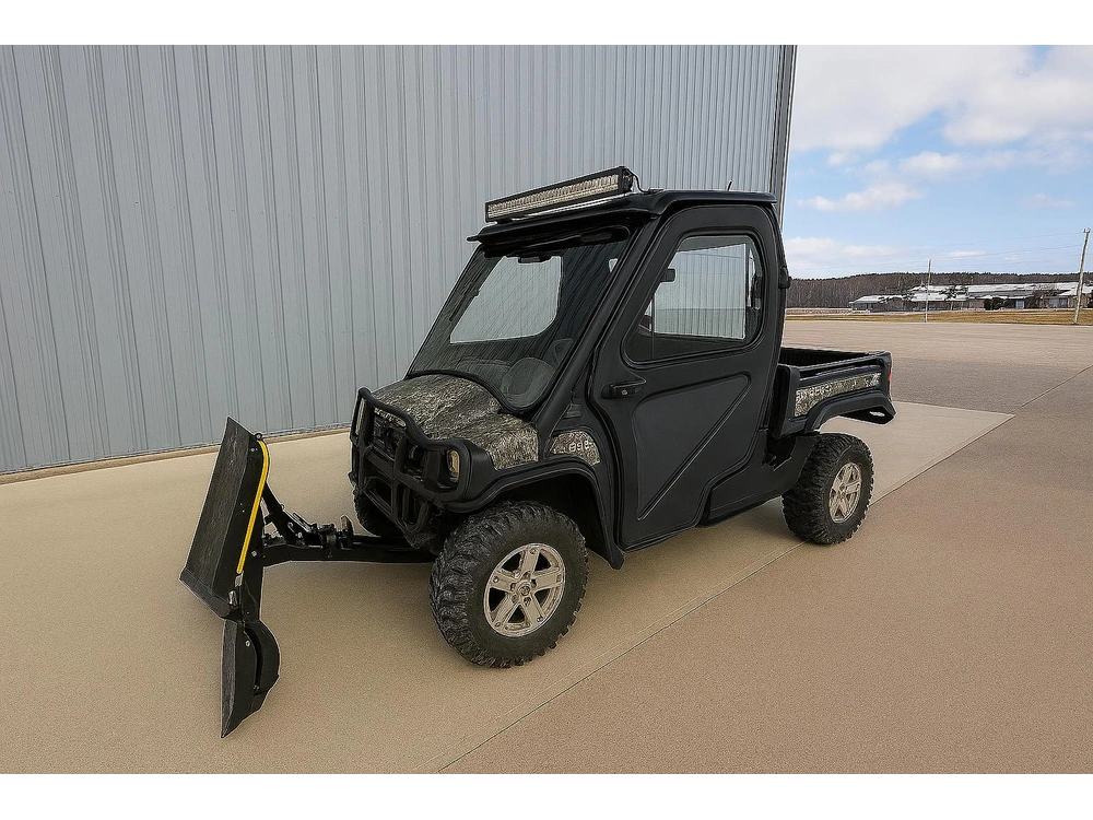 2012 John Deere Xuv 825i Camo alt