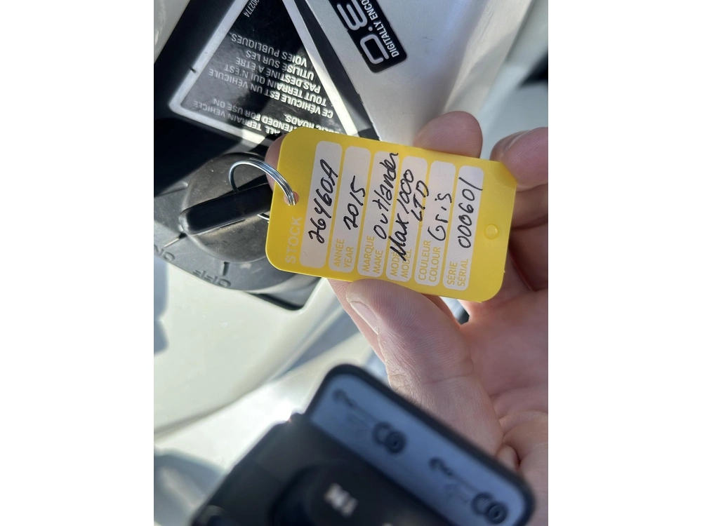 Can-am Outlander Max 1000 Ltd Chenilles Ws4 2020 Et Gratte Inclus 2015 alt