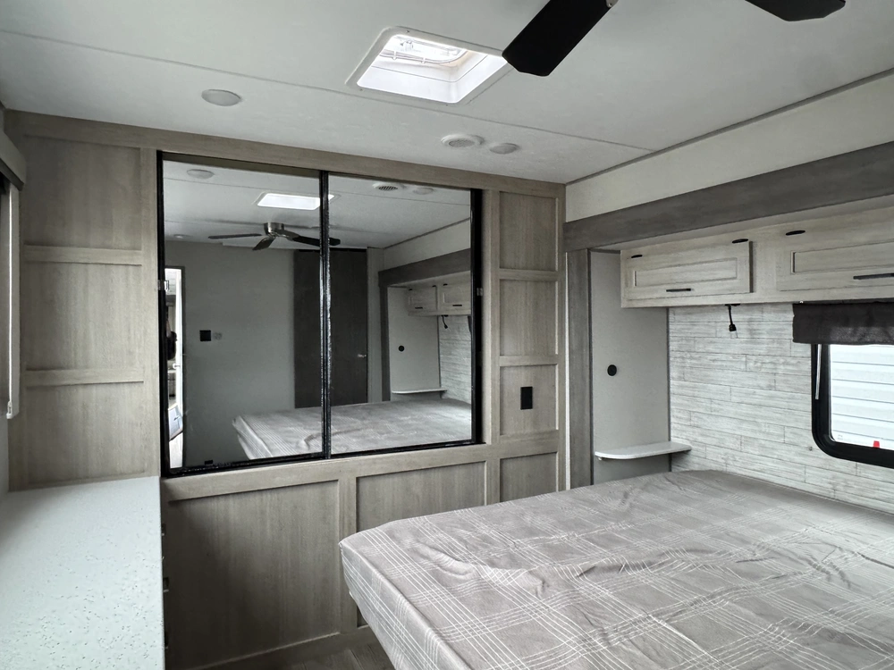 Coachmen Catalina 39mkts 2026 alt