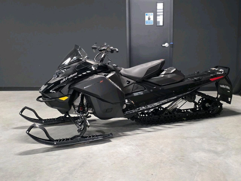 Ski-doo Backcountry X 850 2024 alt