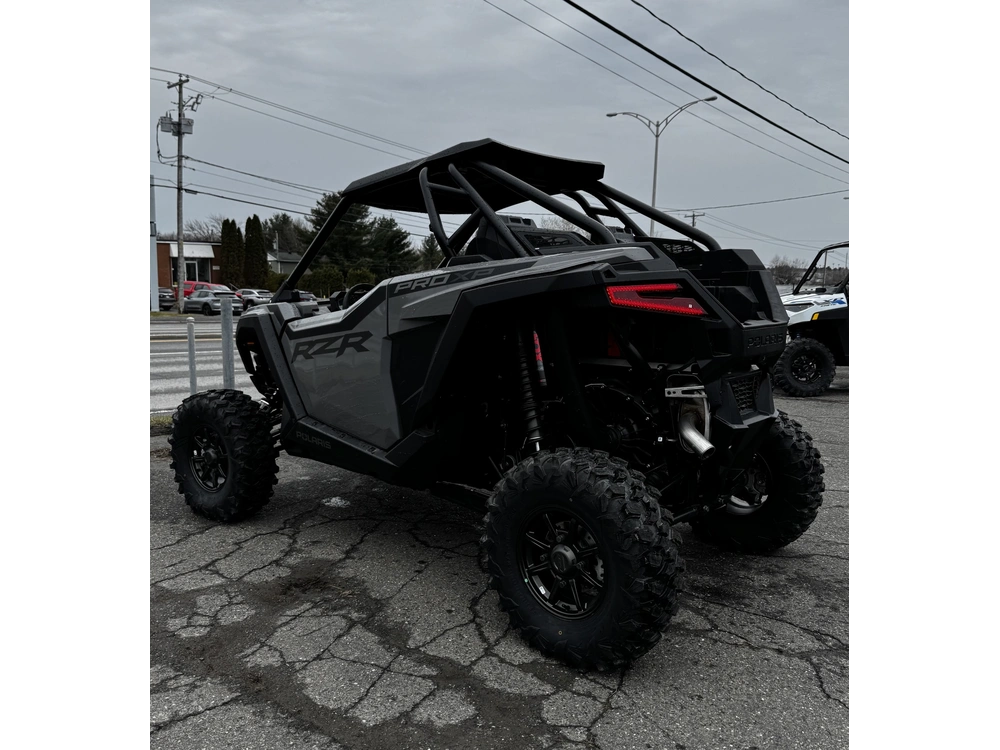 Polaris Rzr Pro Xp Ultimate 2026 alt