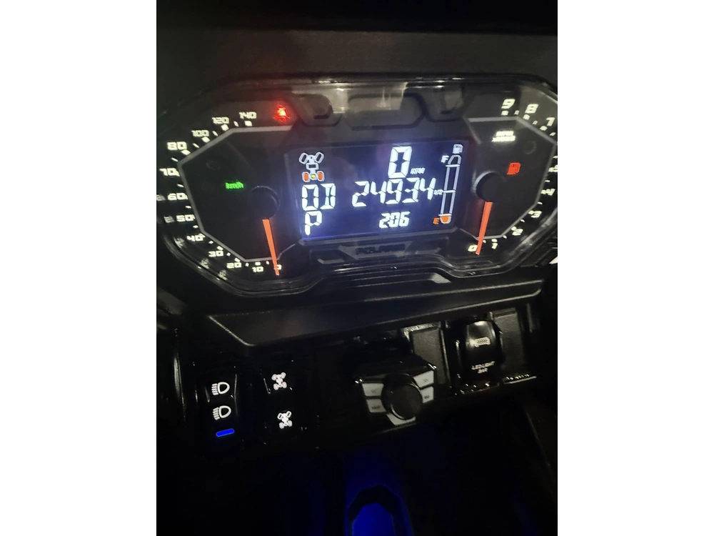 Polaris Rzr Xp 1000 2024 alt